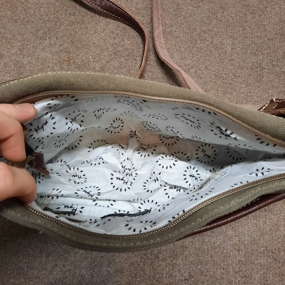 Myra Bag excellent no